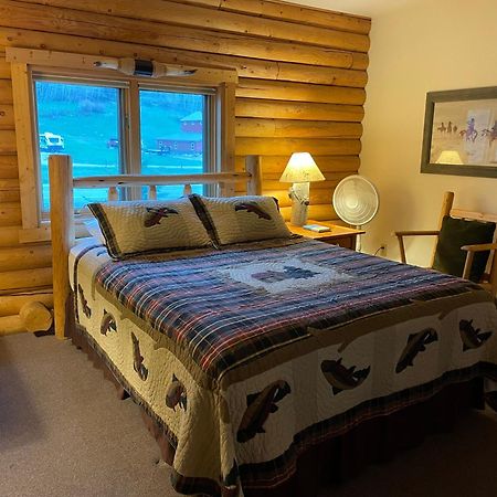 רד לודג' Inn On The Beartooth B&B מראה חיצוני תמונה
